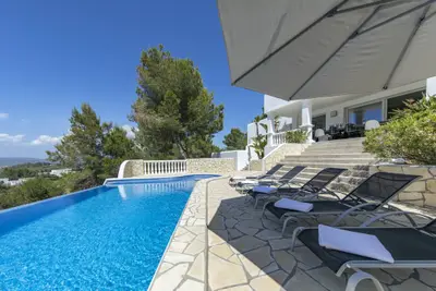 Villa Encantada - Thumbnail 8