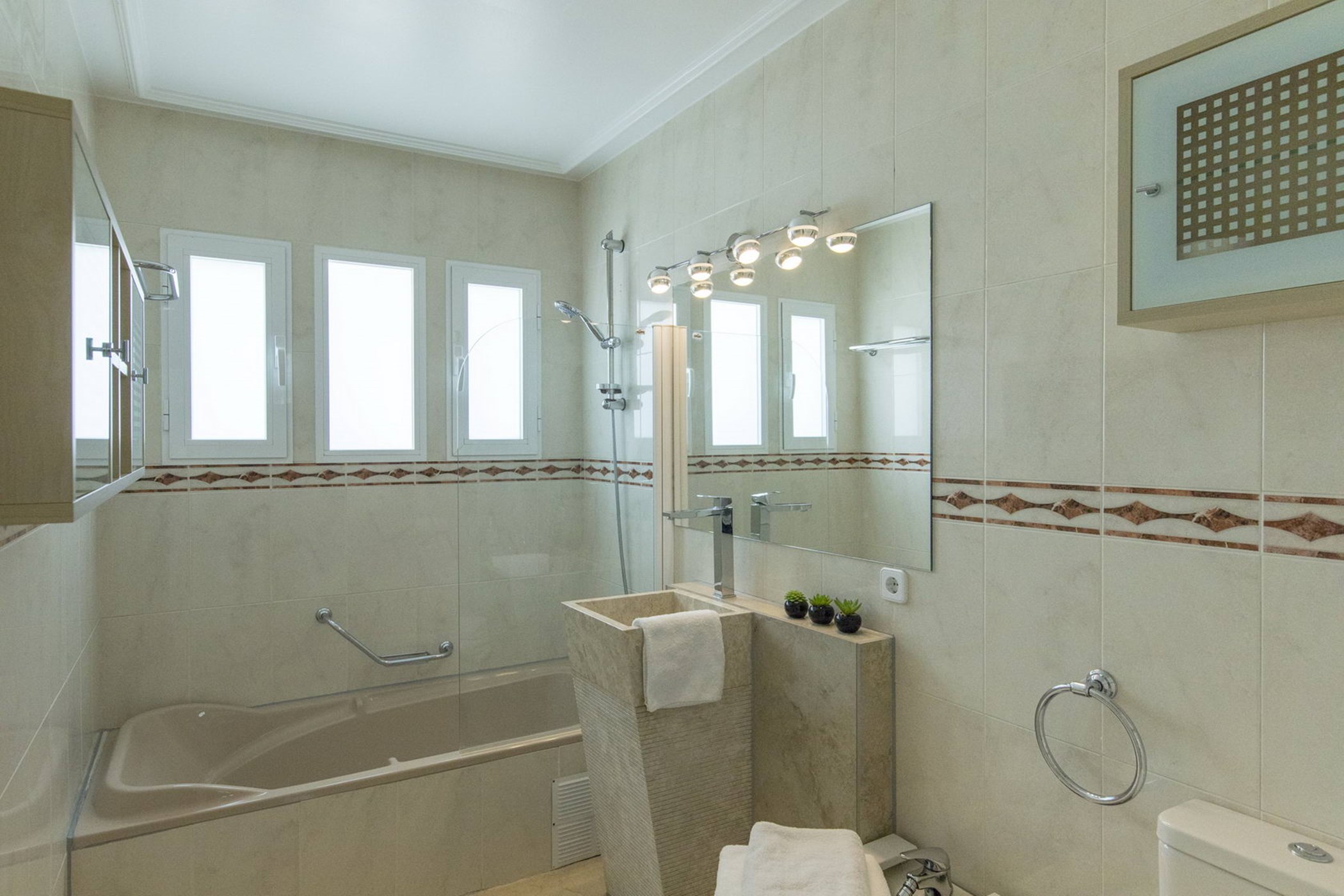 Villa Encantada - Thumbnail 29