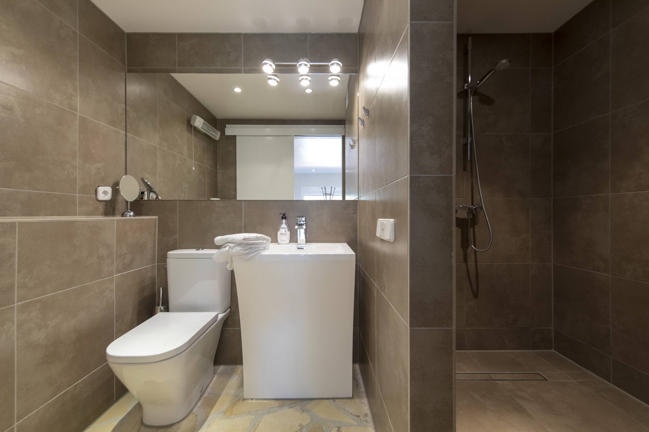 Villa Encantada - Thumbnail 32