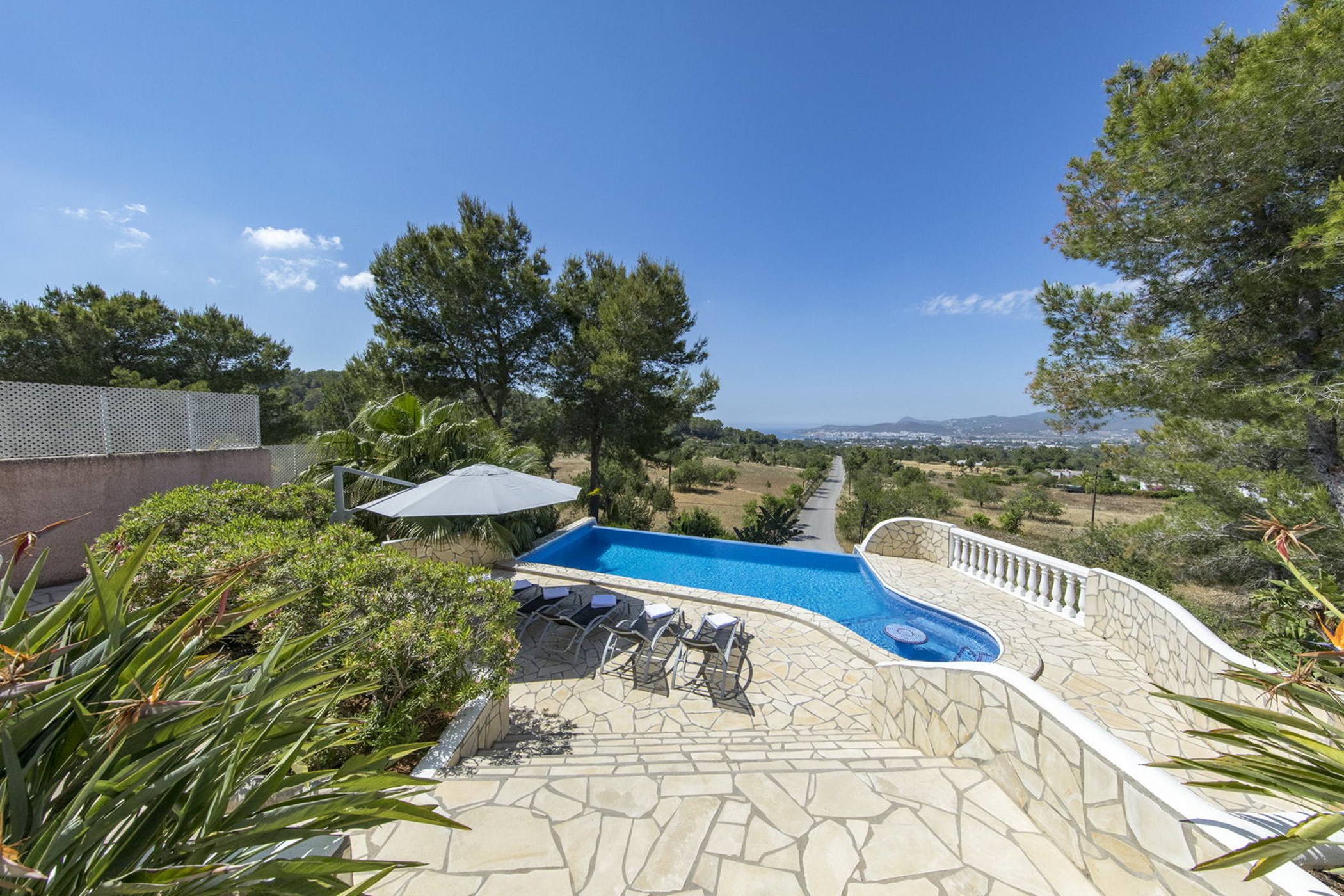 Villa Encantada - Thumbnail 33