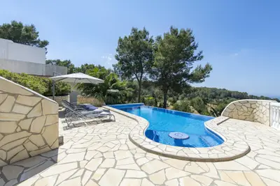 Villa Encantada - Thumbnail 34