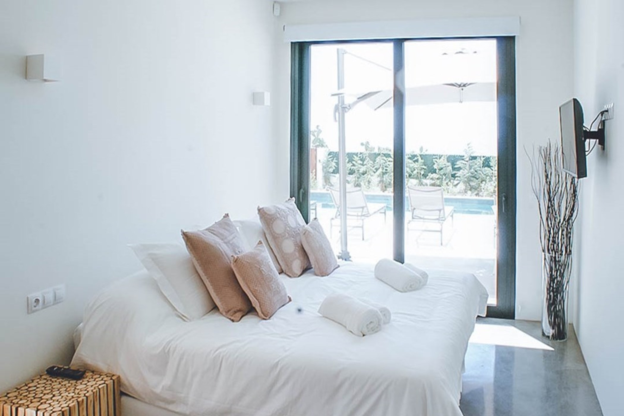 Laha  - Thumbnail 10