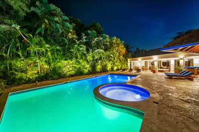 Villa Malia - Thumbnail 1