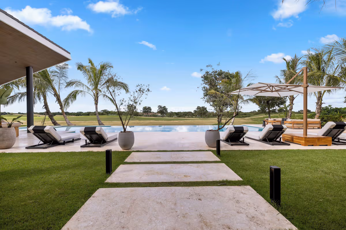 Villa Core - Thumbnail 4