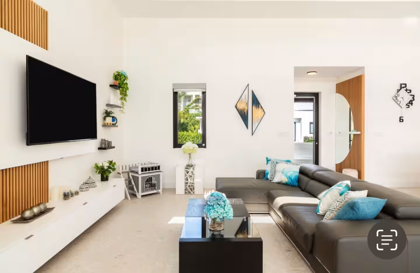 Villa Life - Thumbnail 29