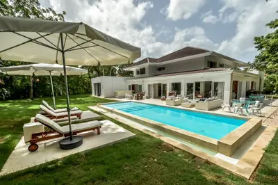 Villa Amanda - Thumbnail 1