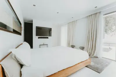 Villa Naira - Thumbnail 32