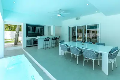 Villa Den - Thumbnail 8