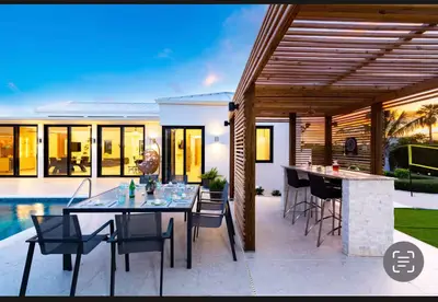 Villa Life - Thumbnail 18