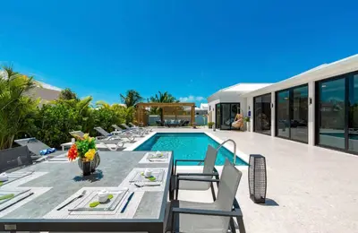 Villa Life - Thumbnail 9