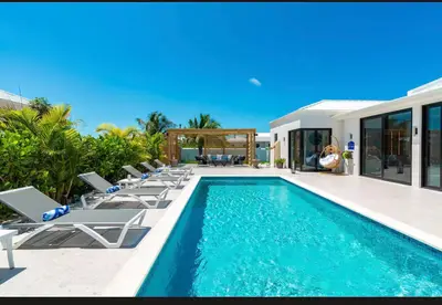 Villa Life - Thumbnail 3