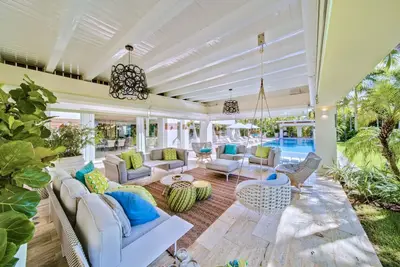 Villa Nar - Thumbnail 1
