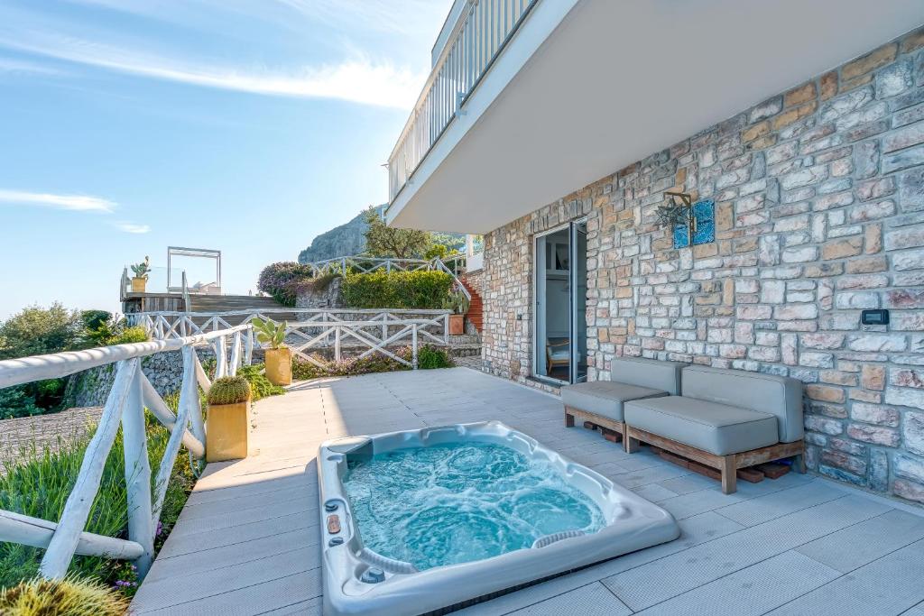 Villa Mira - Thumbnail 22