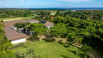 Villa Rea - Thumbnail 3