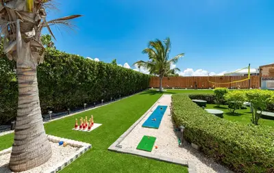 Villa Life - Thumbnail 24