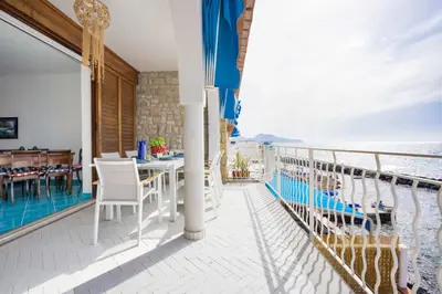 Villa Marie - Thumbnail 1
