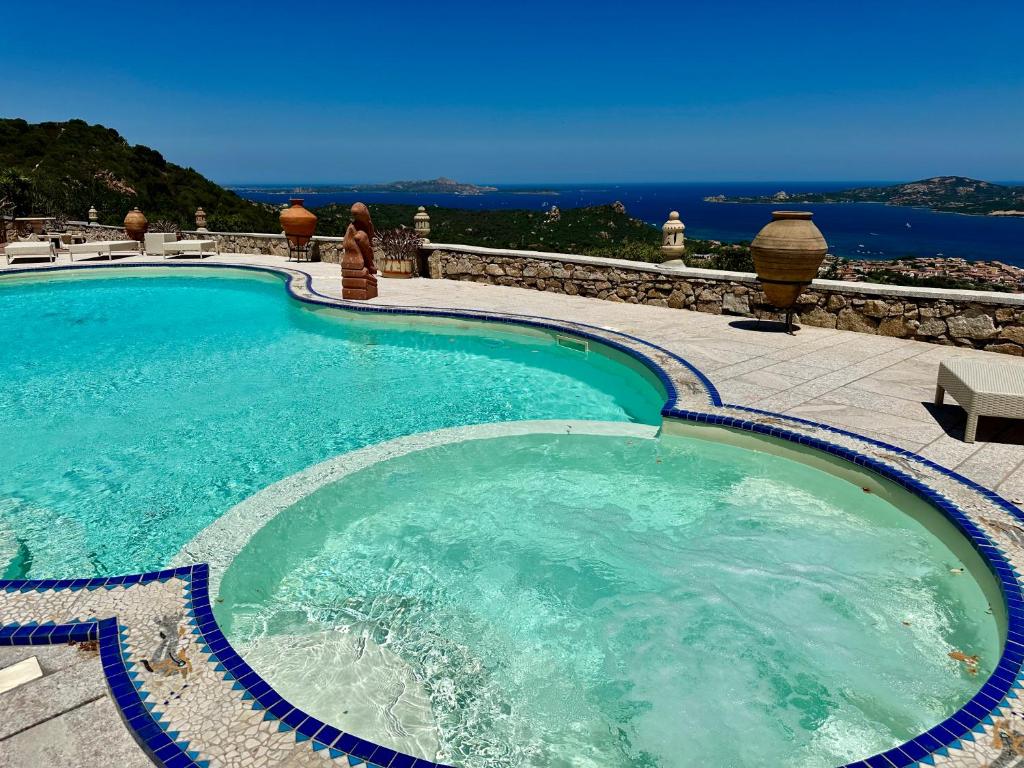 Villa Venere - View 2