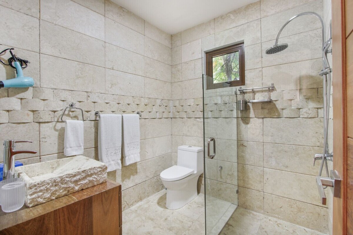 Annalisa - Thumbnail 8