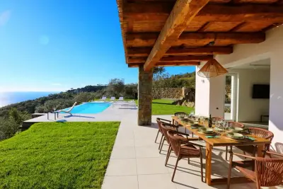 Villa Ria - Thumbnail 3