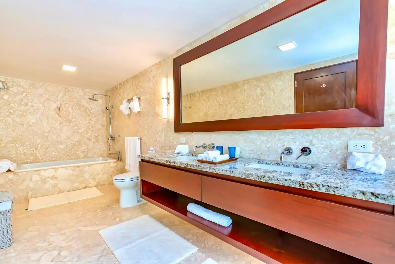 Villa del Mar - Thumbnail 12