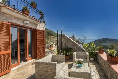 Villa Ambra - Thumbnail 3