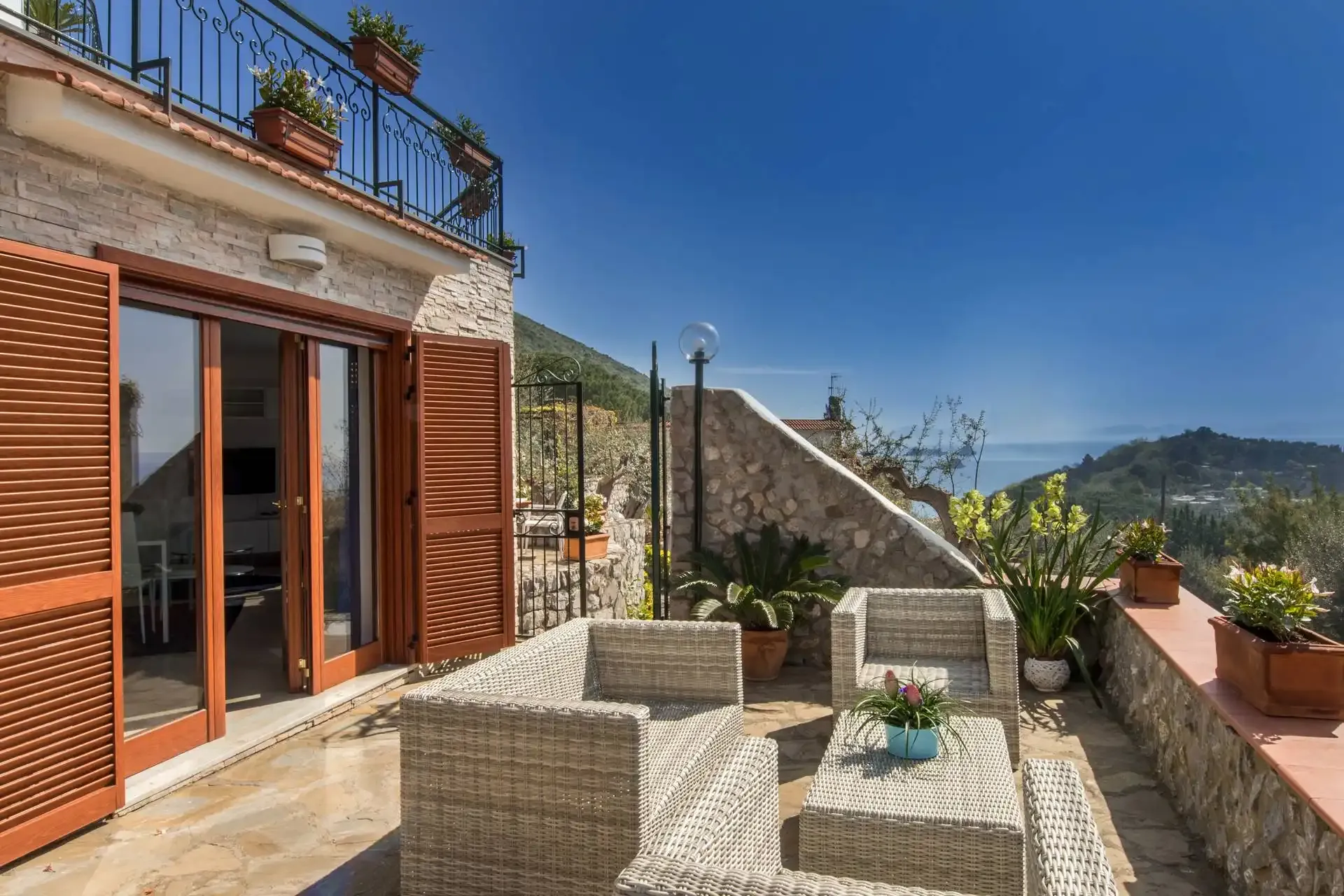 Villa Ambra - View 3