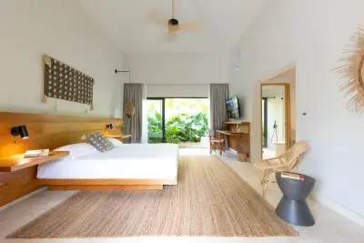 Villa Paraiso - Thumbnail 2
