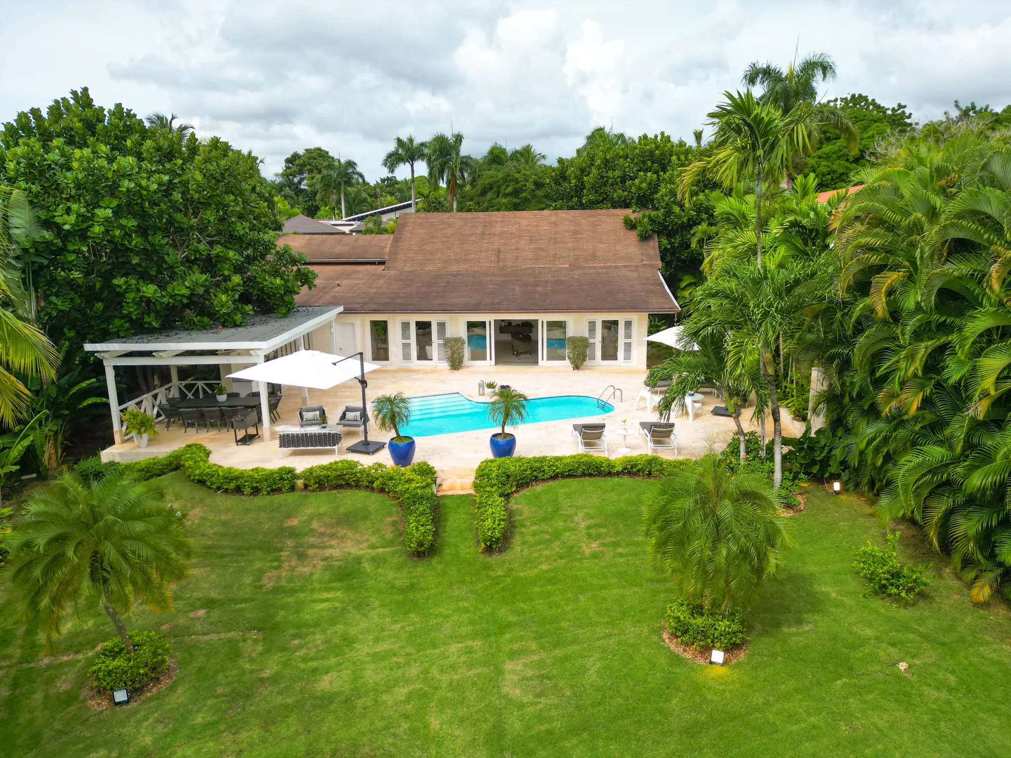Villa Stone  - Image 1