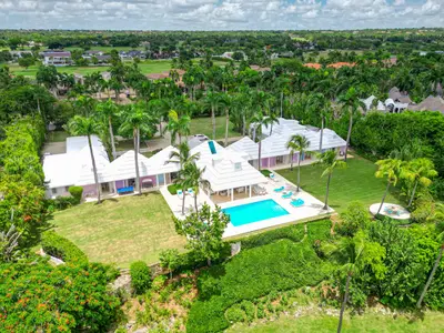 Villa Josephine - Thumbnail 2
