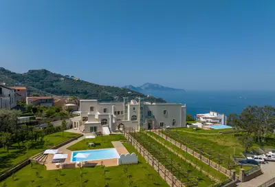 Villa Adagio - Thumbnail 1