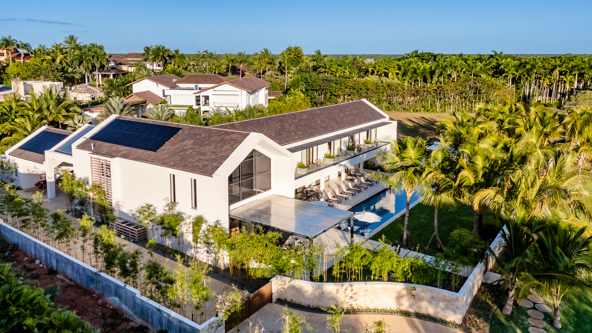 Villa Rio - Thumbnail 3