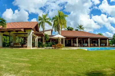 Villa Dania - Thumbnail 2