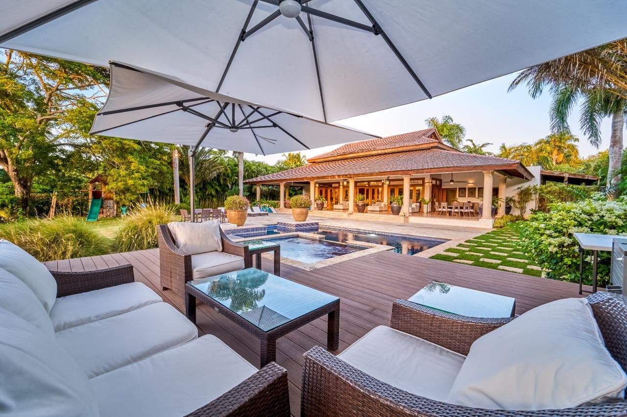 Villa Hendi - View 2