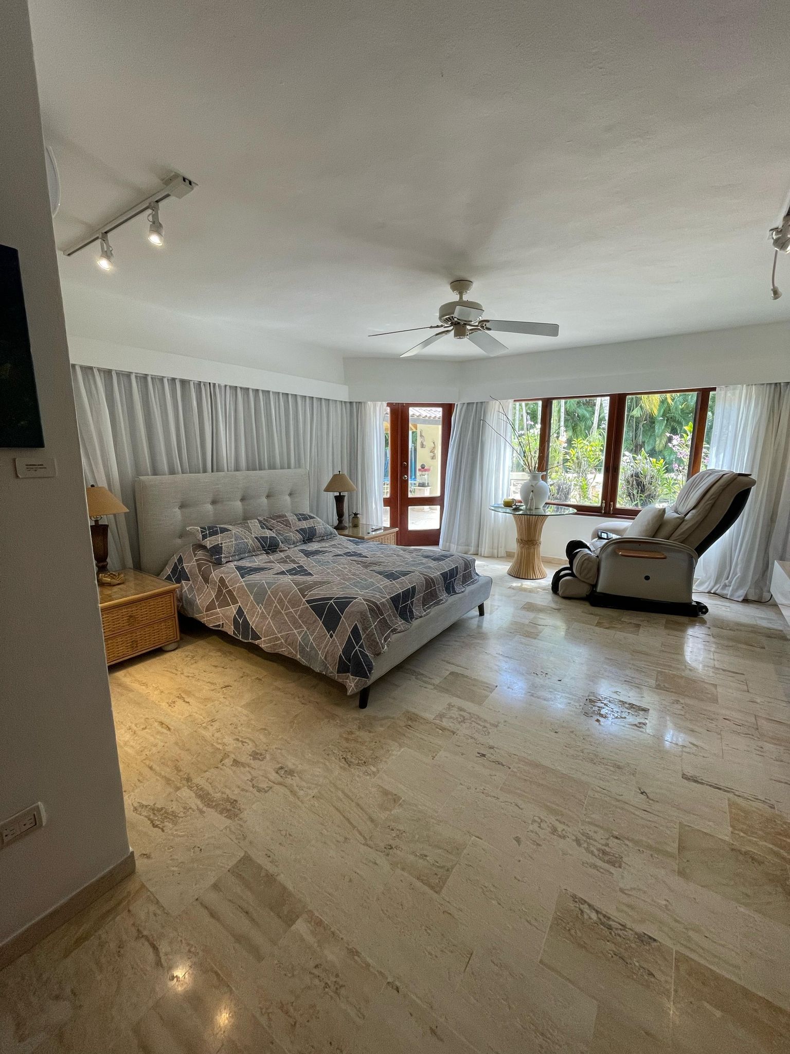 Villa Pina - Thumbnail 21