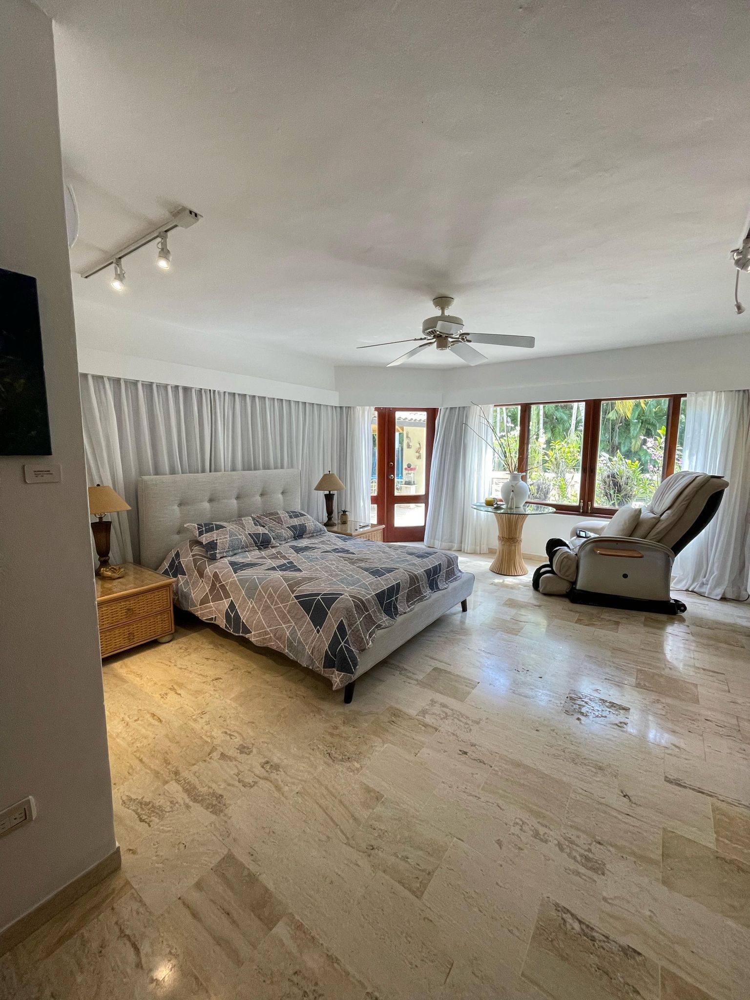 Villa Pina - Thumbnail 22