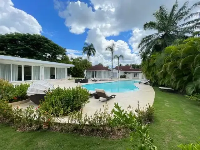 Villa Esa - View 3