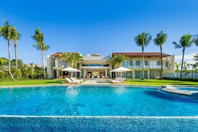 Villa Iris - Thumbnail 4