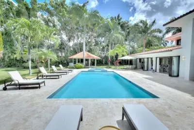Villa Sharon - Thumbnail 2