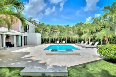 Villa Sharon - Thumbnail 3