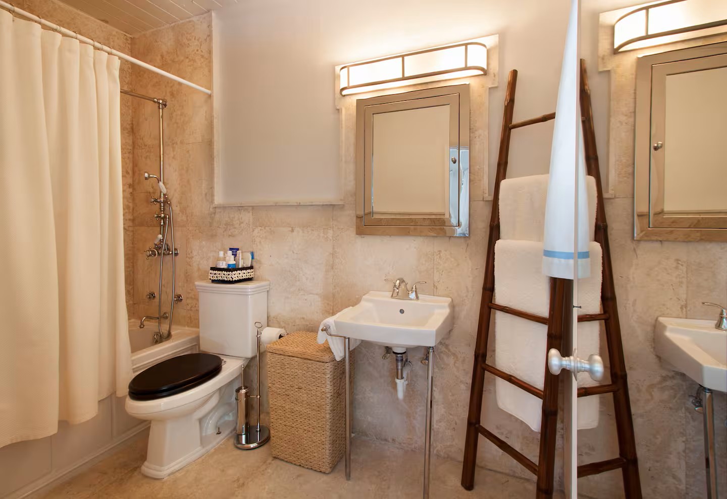 Villa Azure Bliss  - View 3