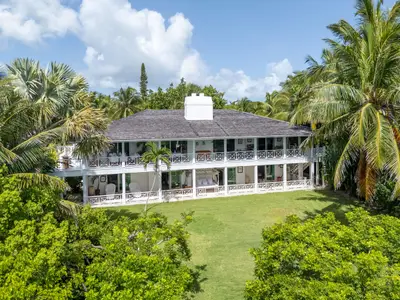 Villa Azure Bliss  - Thumbnail 17
