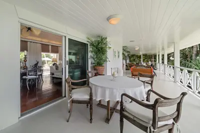 Villa Azure Bliss  - Thumbnail 29