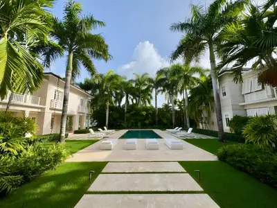 Villa Erisa - Thumbnail 3