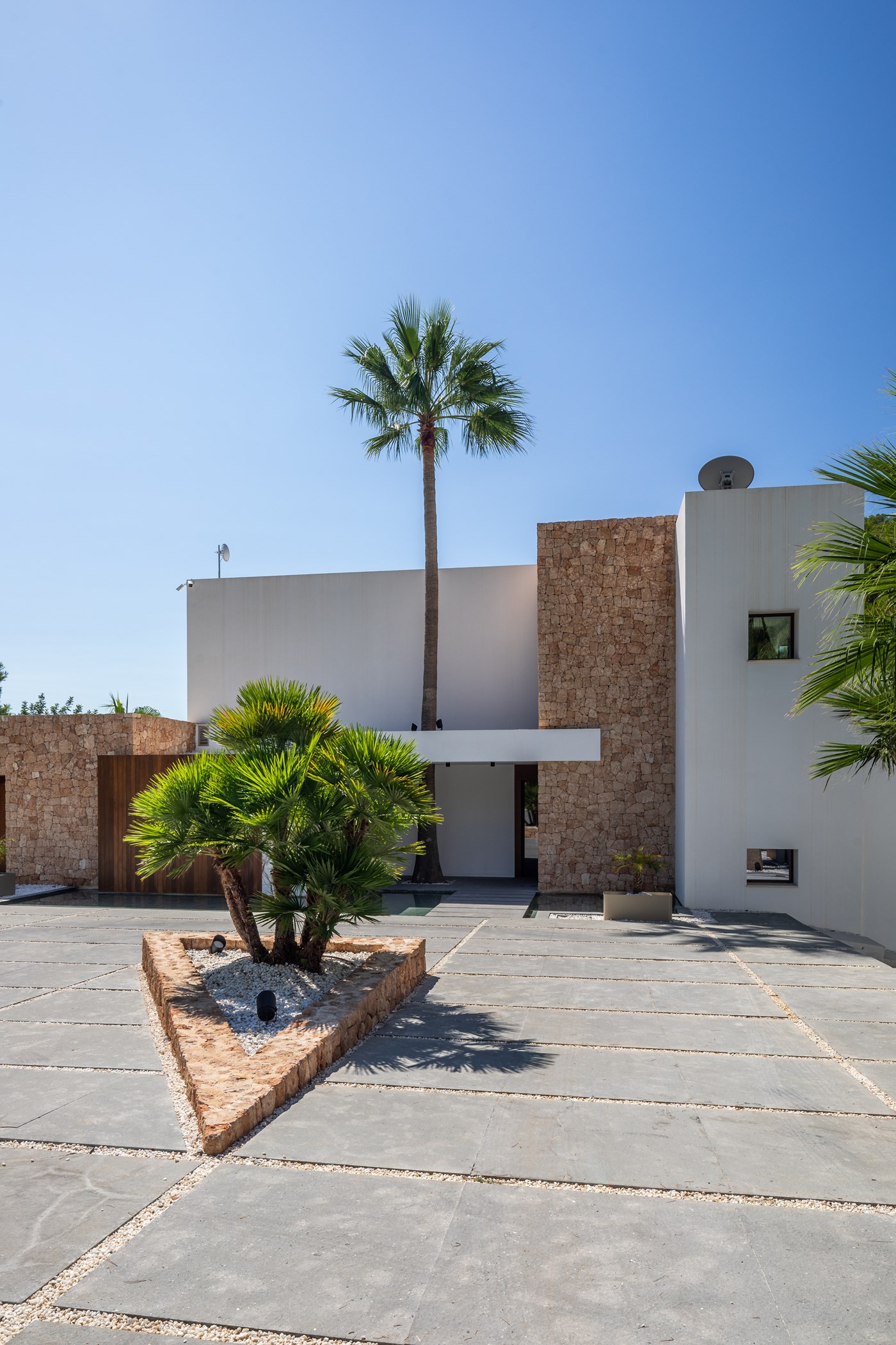 Villa Aza - Thumbnail 8