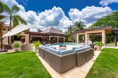 Villa Epoli - Thumbnail 2