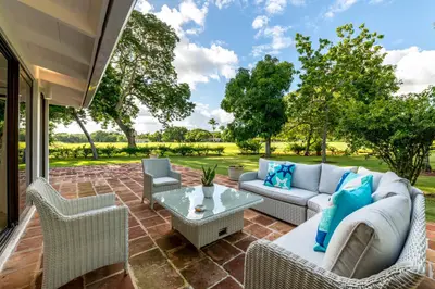Villa Golf - Thumbnail 1
