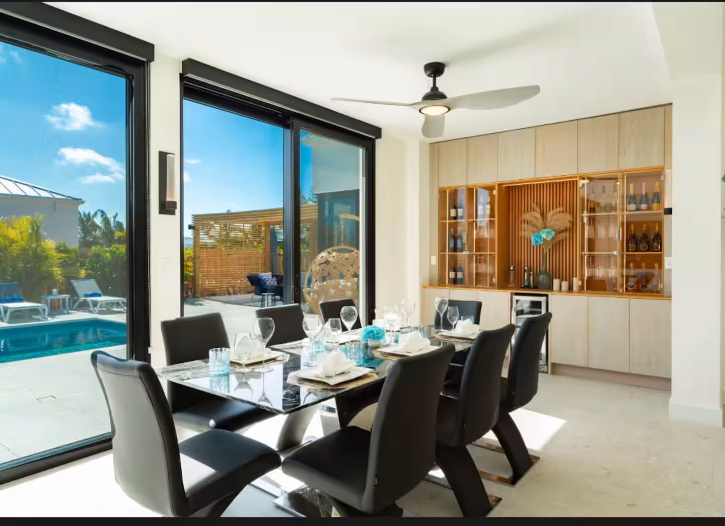 Villa Life - Thumbnail 39