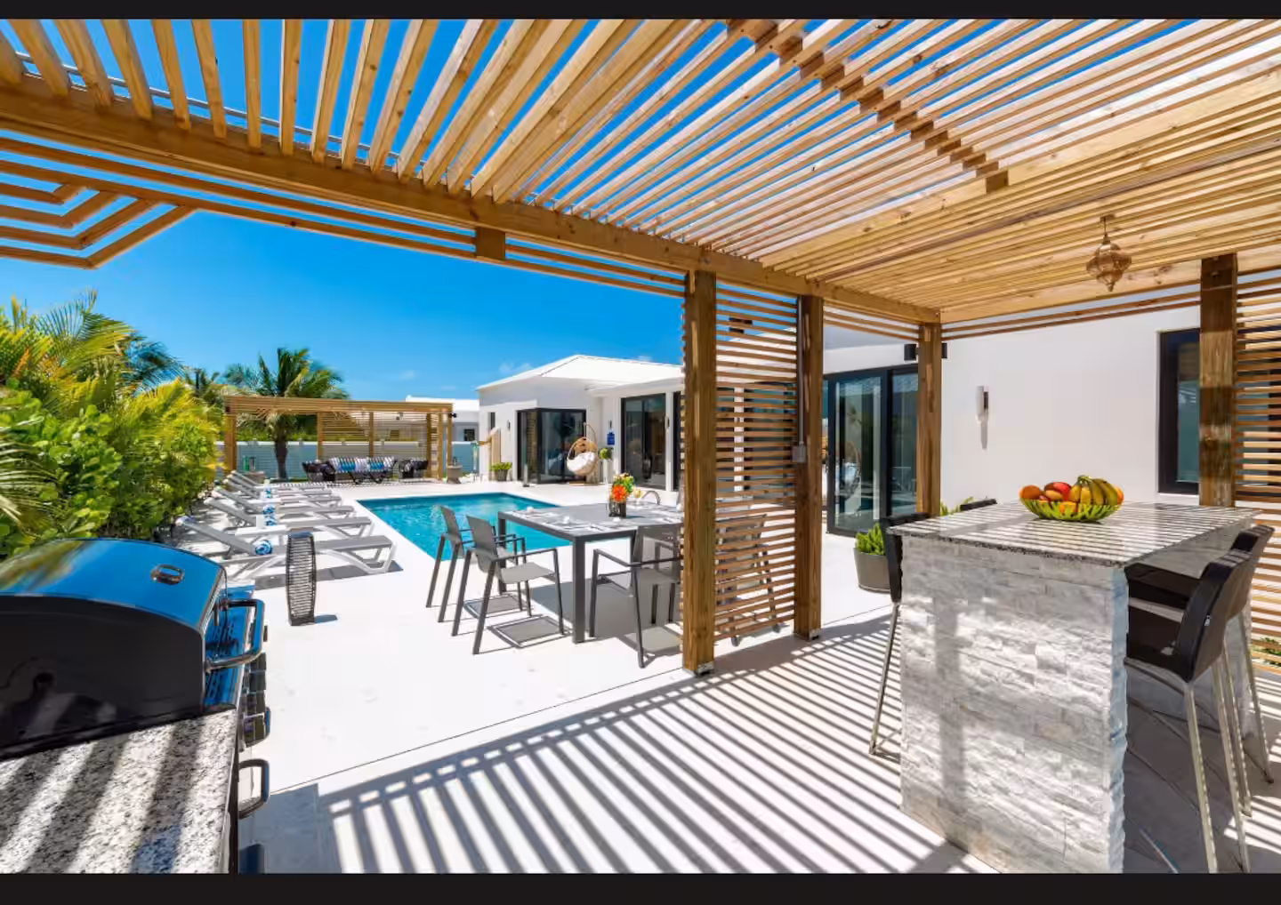 Villa Life - Thumbnail 43