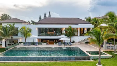 Villa Rea - Thumbnail 2