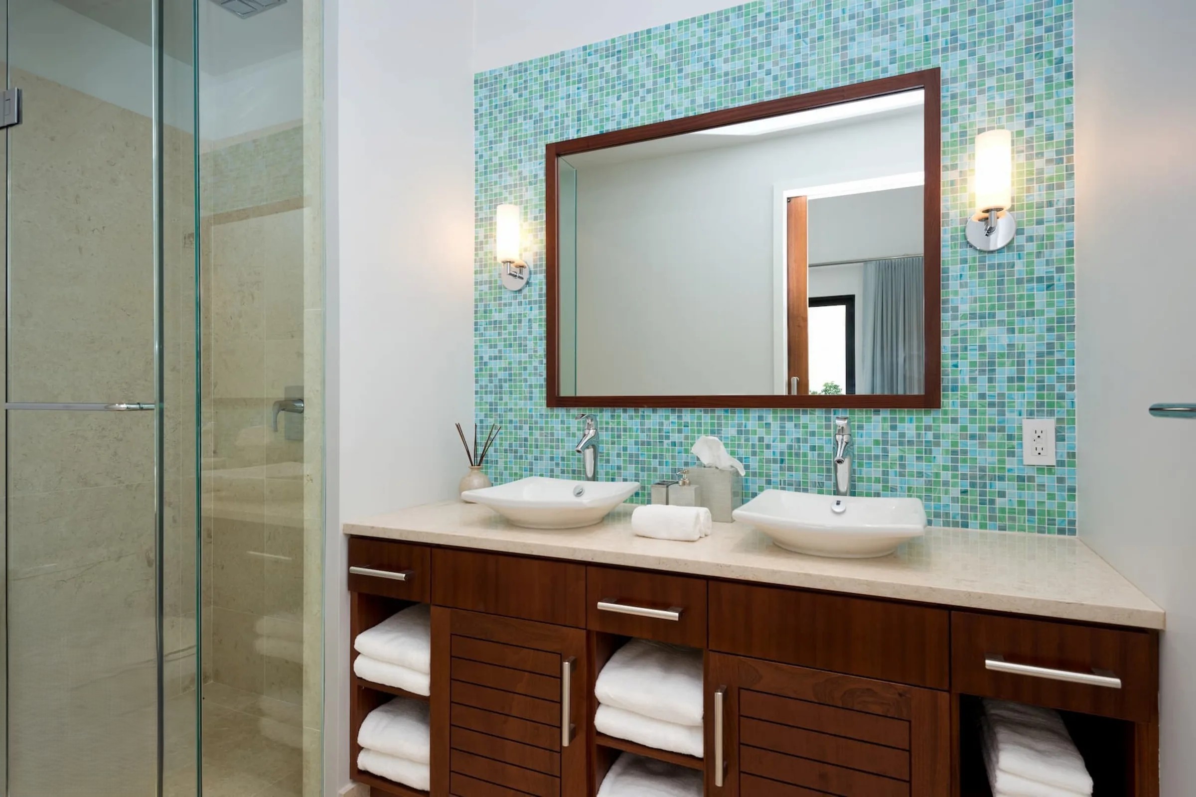 Villa Elegante  - View 2